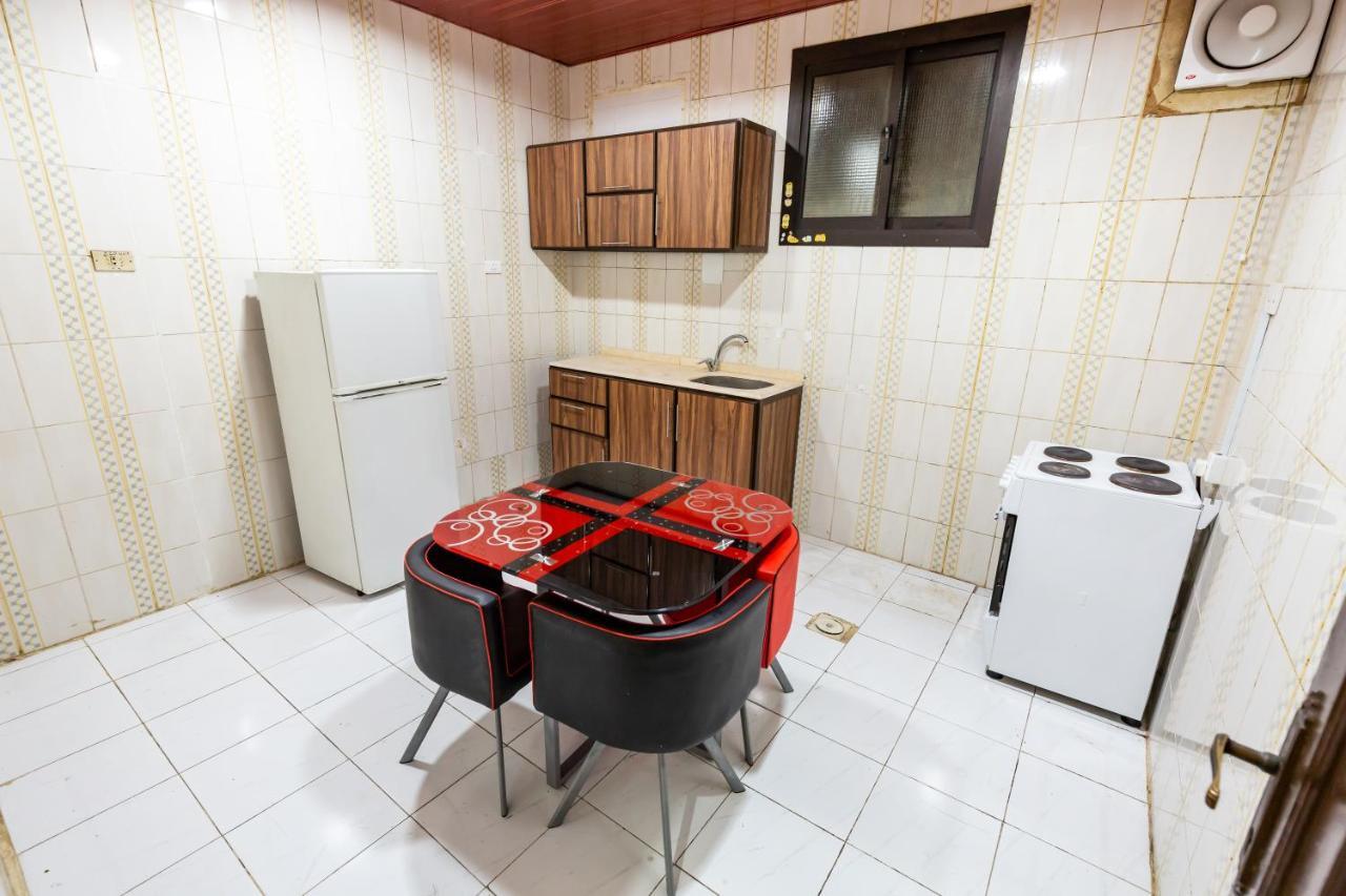 Al Eairy Furnished Apartments- Jeddah 1 ภายนอก รูปภาพ