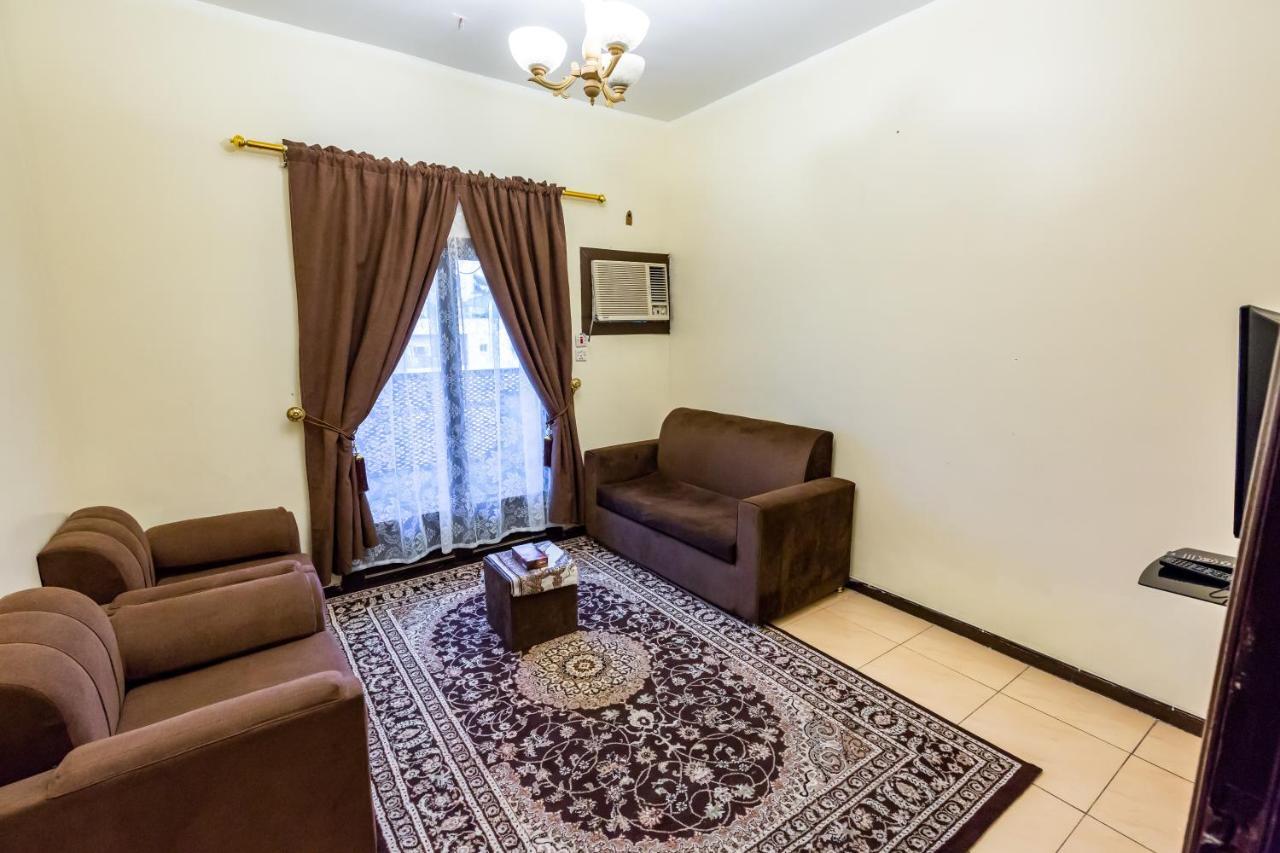 Al Eairy Furnished Apartments- Jeddah 1 ภายนอก รูปภาพ